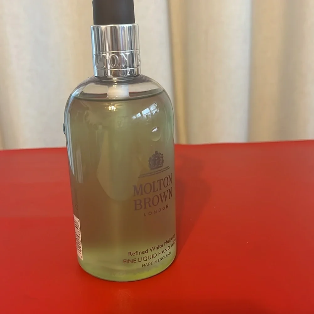 Molton Brown White Mulberry Fine Liquid Hand Wash 300ml/10oz